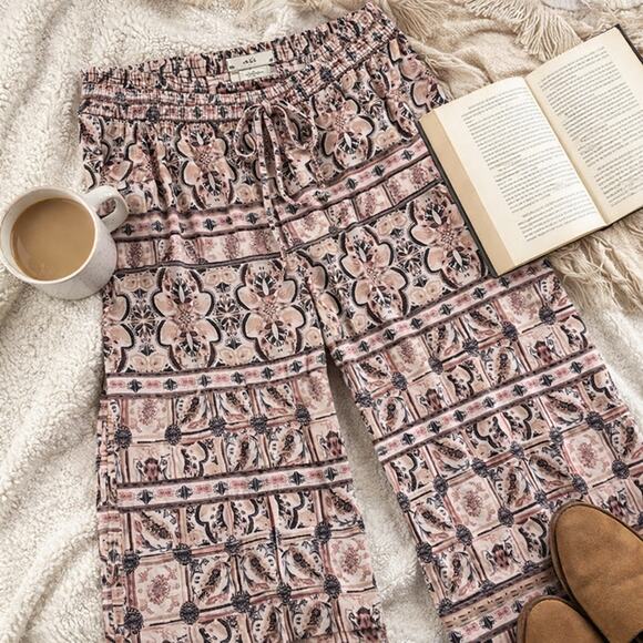 Cato Pants - Cato Boho Wide Leg Pants Medium Floral Print Elastic Waist Lounge